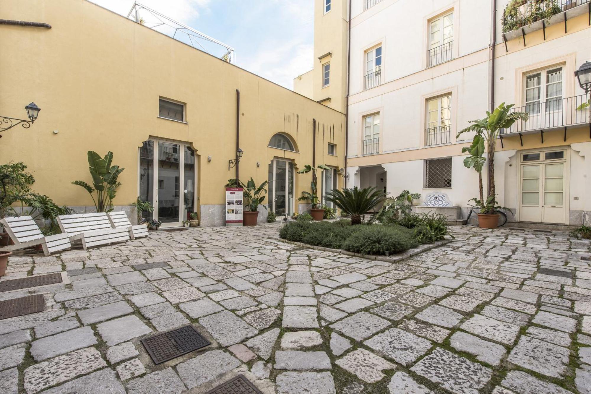 Palazzo Castrofilippo Apartment By Wonderful Italy パレルモ エクステリア 写真